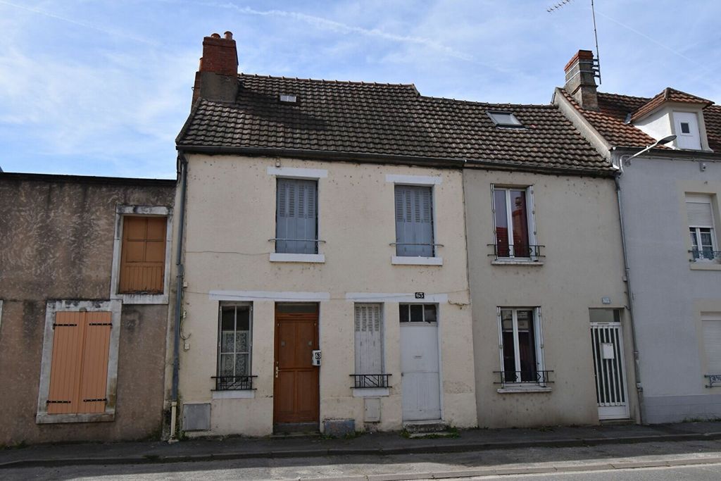 Achat maison à vendre 3 chambres 90 m² - Cosne-Cours-sur-Loire