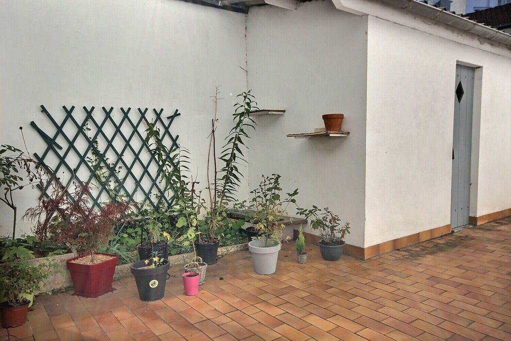 Achat appartement à vendre 2 pièces 38 m² - Pau