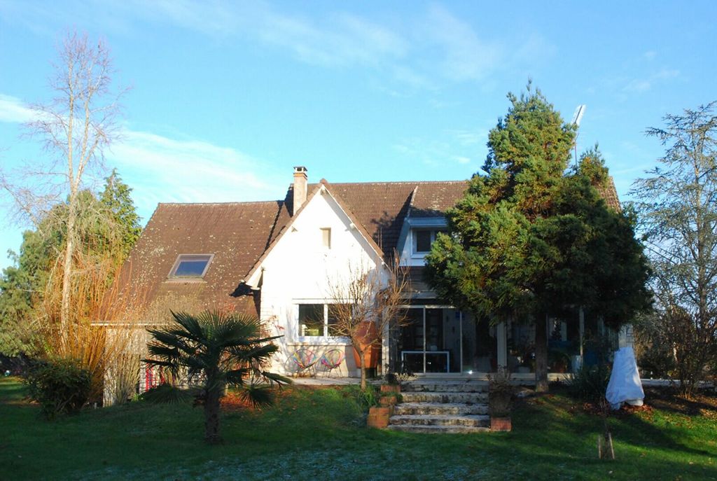 Achat maison à vendre 4 chambres 200 m² - Saint-Père
