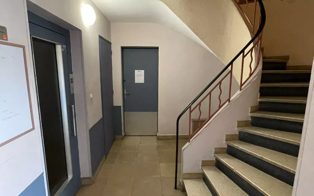 Achat appartement à vendre 3 pièces 81 m² - Avignon