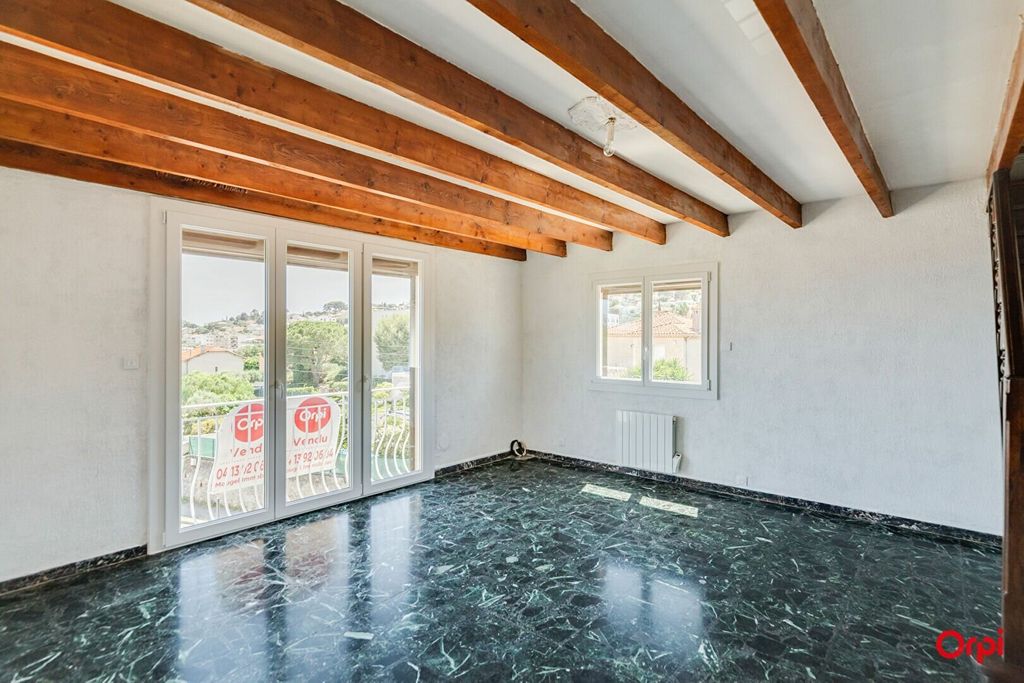 Achat appartement à vendre 2 pièces 99 m² - La Ciotat