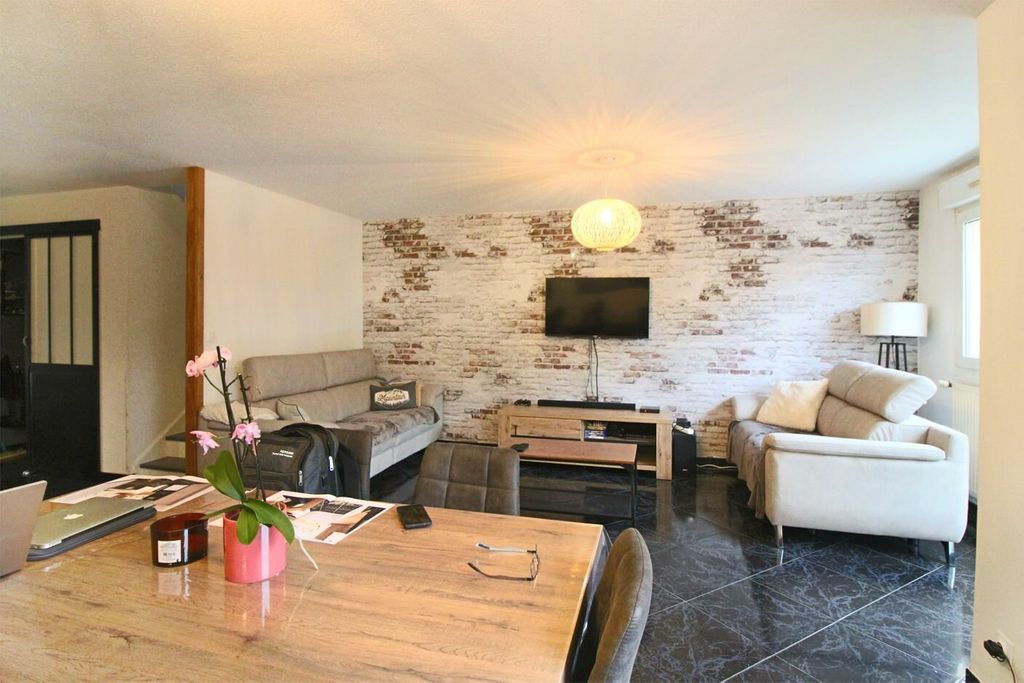 Achat maison à vendre 3 chambres 90 m² - Soultz-Haut-Rhin