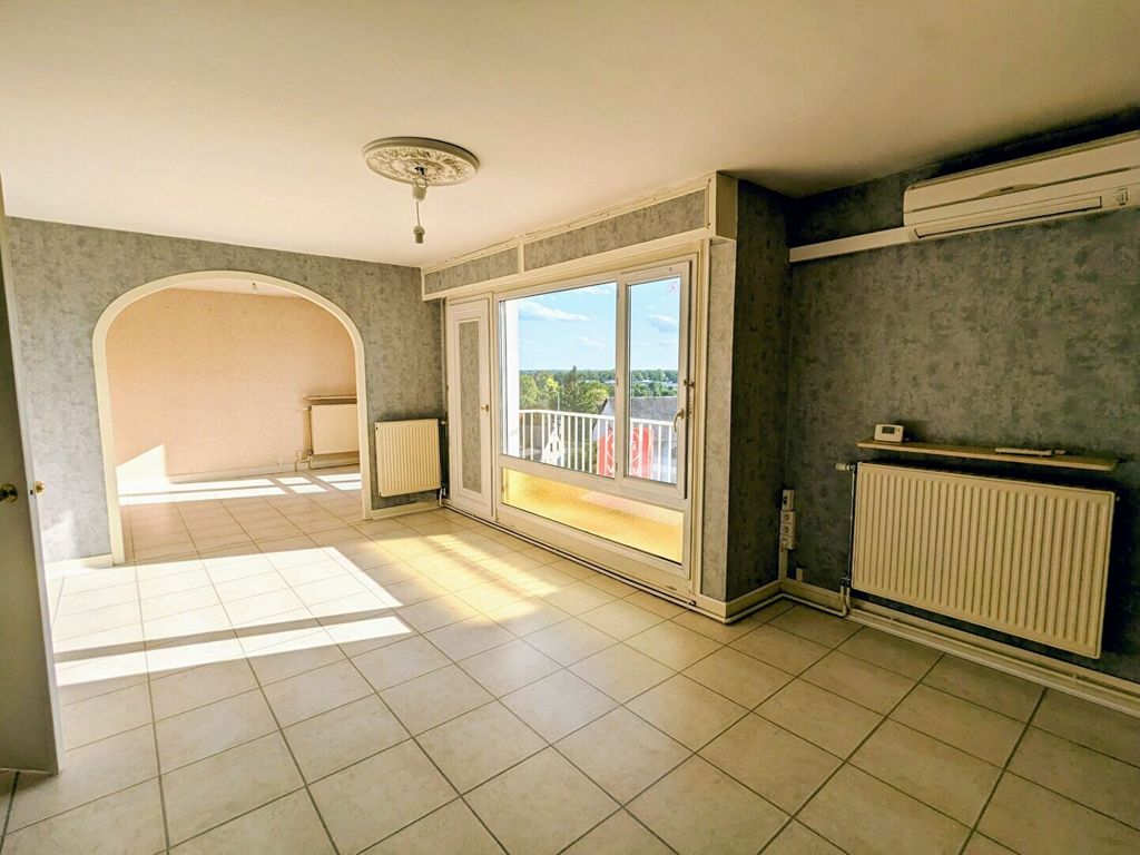 Achat appartement à vendre 3 pièces 91 m² - Saint-Jean-de-la-Ruelle