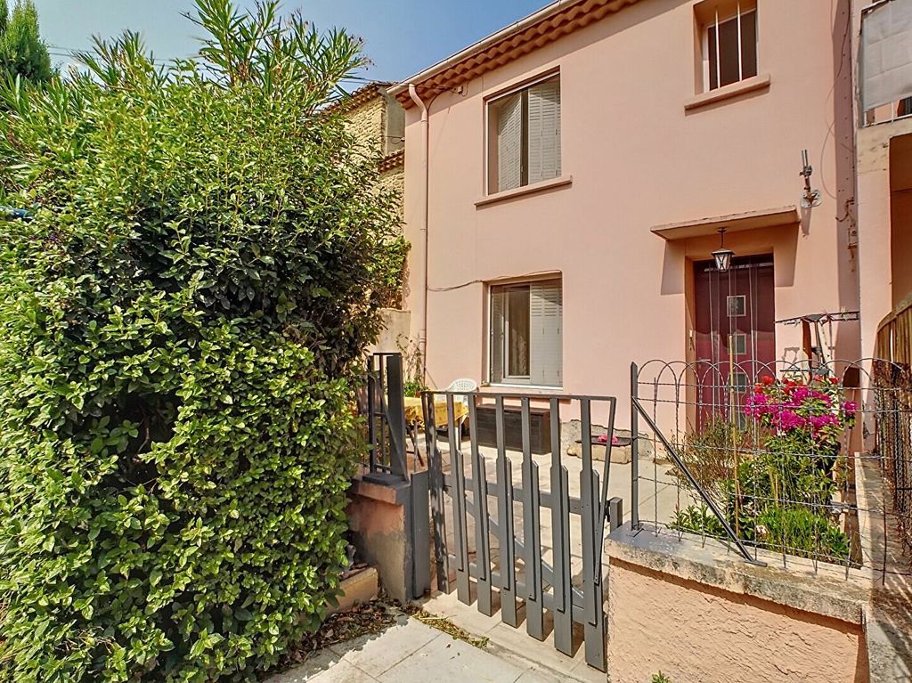 Achat maison à vendre 2 chambres 80 m² - Sorgues