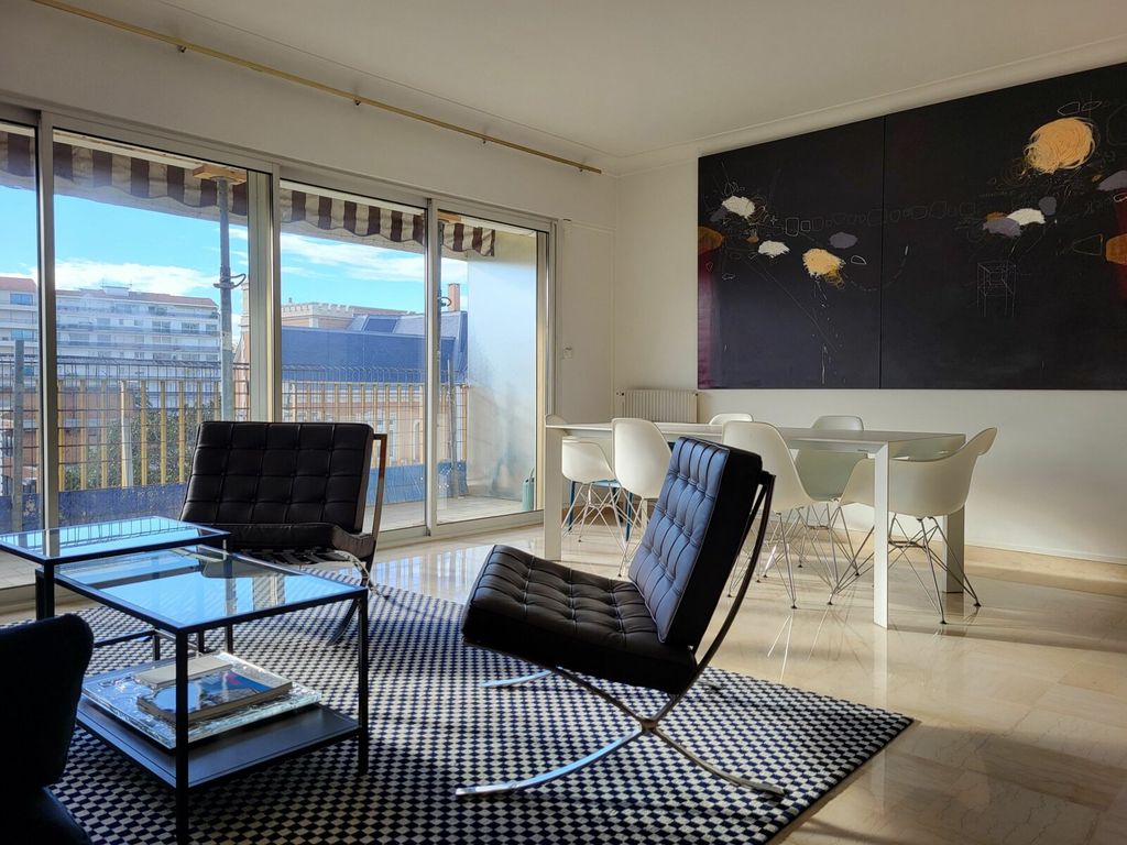 Achat appartement à vendre 3 pièces 82 m² - Biarritz