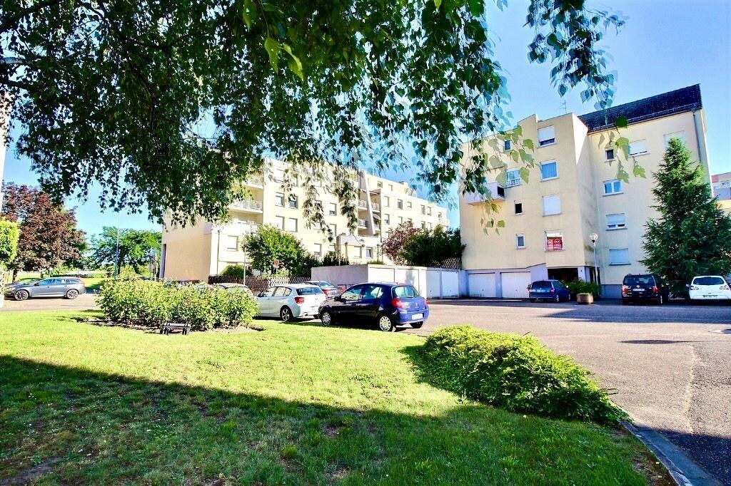 Achat appartement à vendre 3 pièces 63 m² - Bischheim