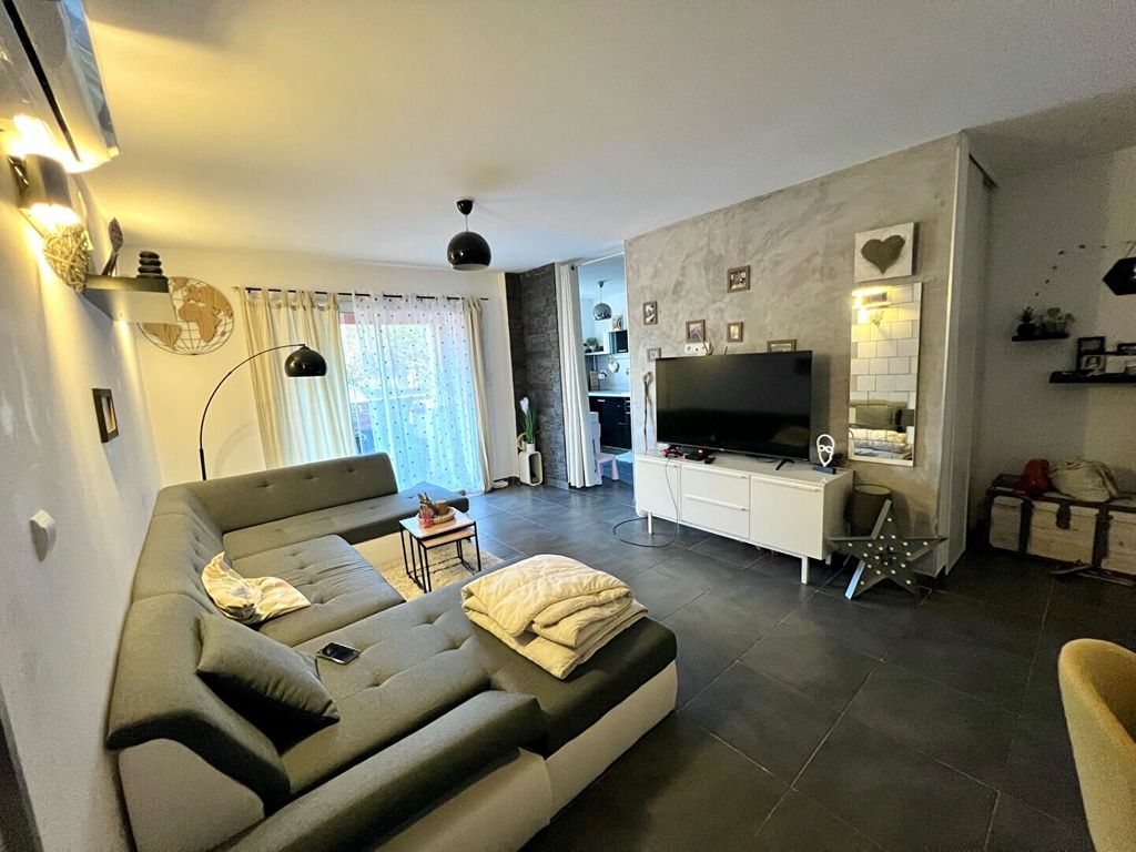 Achat appartement à vendre 3 pièces 67 m² - Biguglia