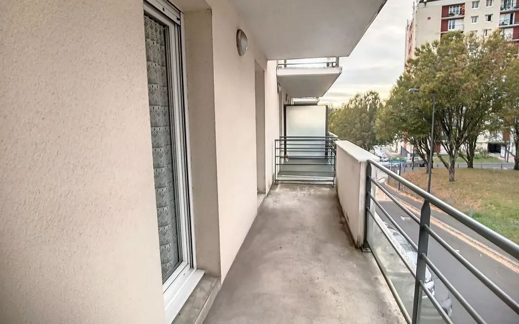 Achat appartement à vendre 4 pièces 81 m² - Joué-lès-Tours