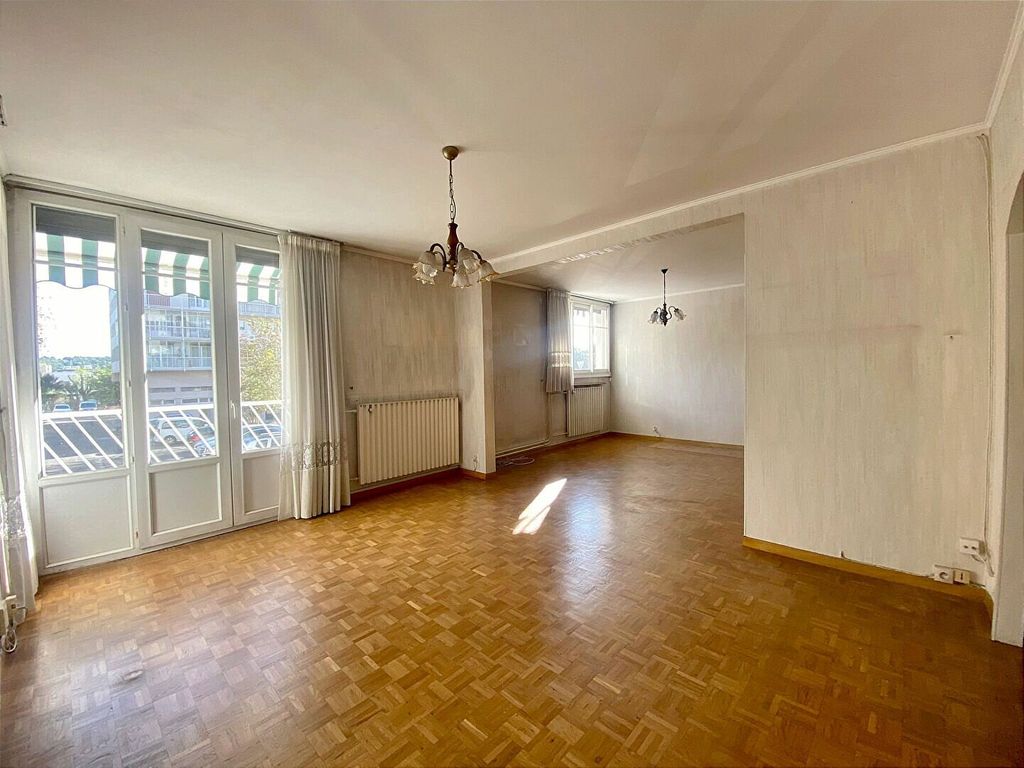 Achat appartement à vendre 4 pièces 75 m² - La Valette-du-Var
