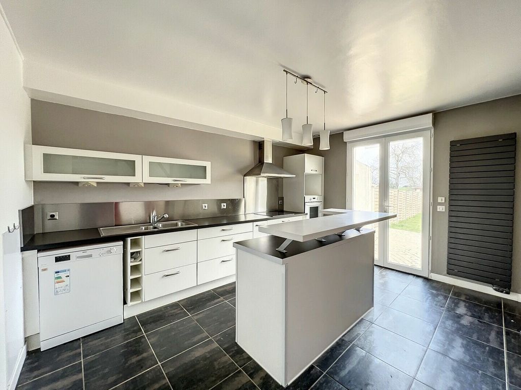 Achat maison à vendre 4 chambres 100 m² - Meung-sur-Loire