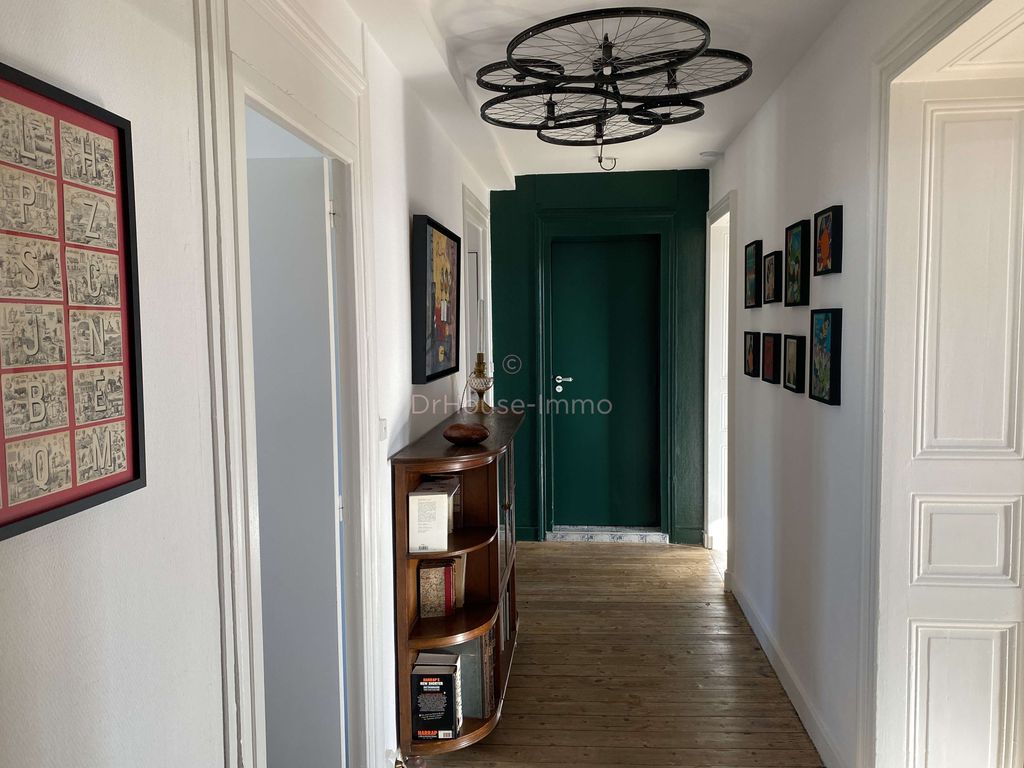 Achat appartement à vendre 3 pièces 85 m² - La Rochelle