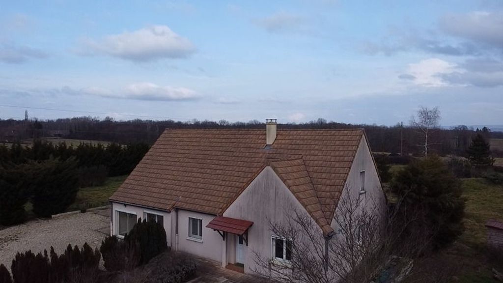 Achat maison à vendre 5 chambres 205 m² - Lons-le-Saunier