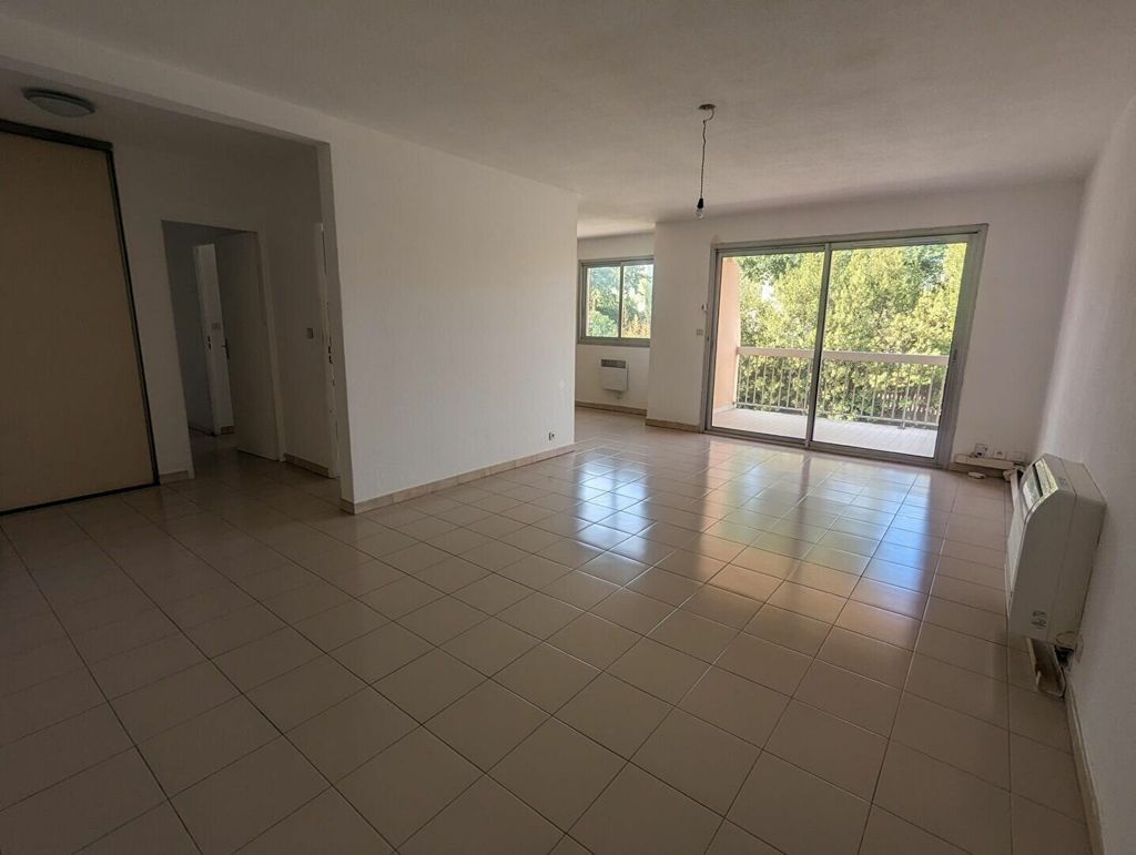 Achat appartement à vendre 2 pièces 73 m² - Toulon