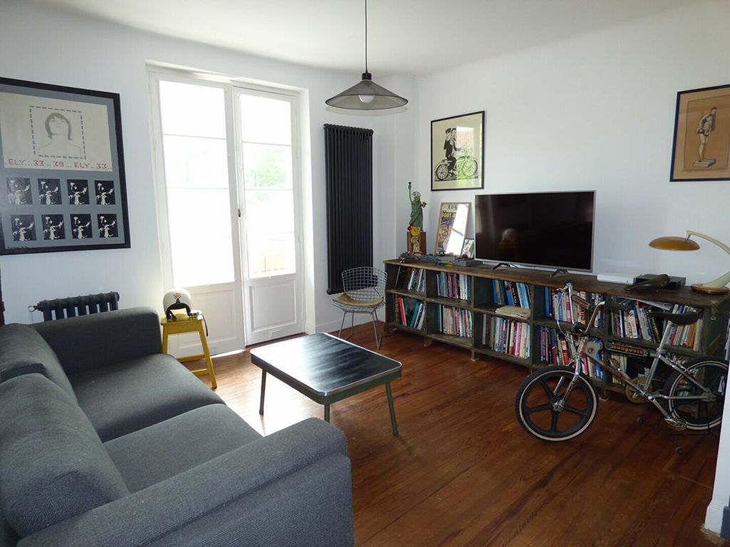 Achat appartement 6 pièce(s) Urt