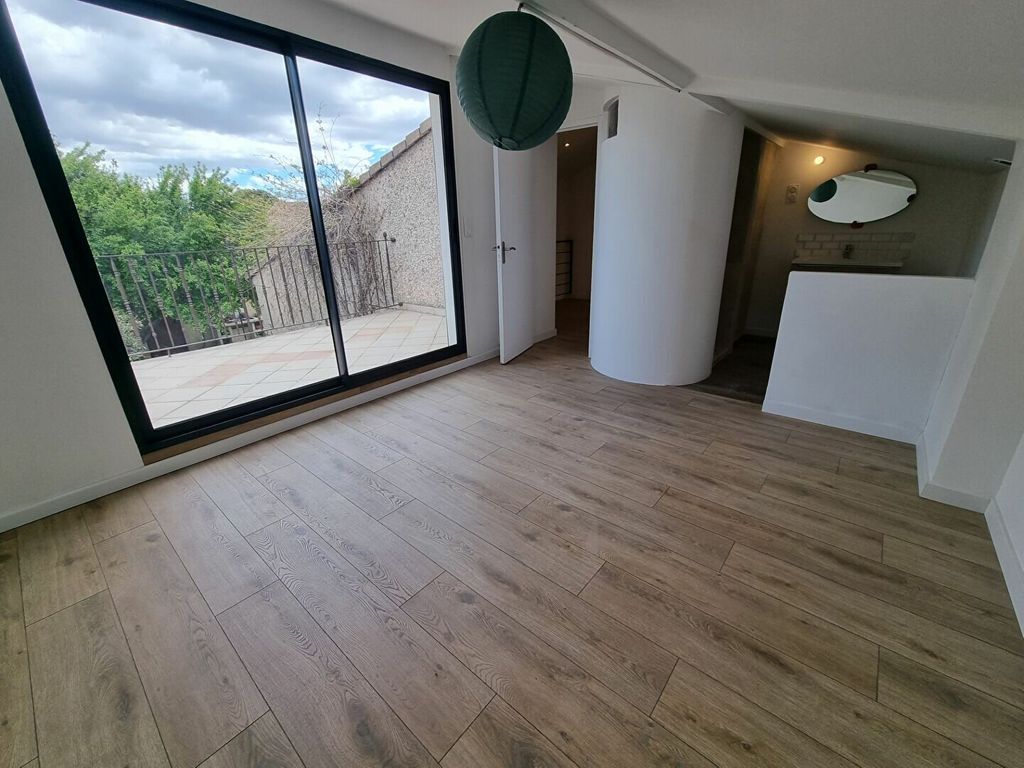 Achat maison à vendre 4 chambres 110 m² - Saint-Martin-de-Crau