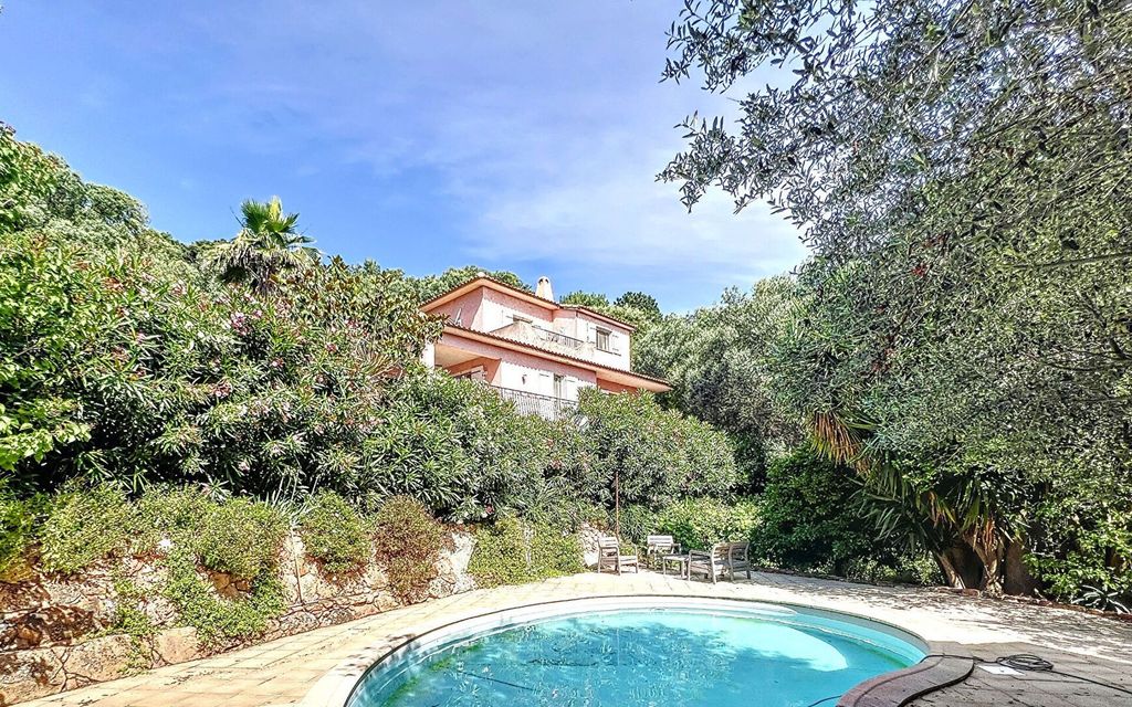 Achat maison à vendre 4 chambres 129 m² - Porto-Vecchio