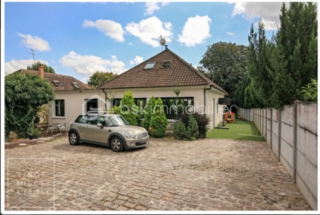 Achat maison à vendre 4 chambres 214 m² - Yerres