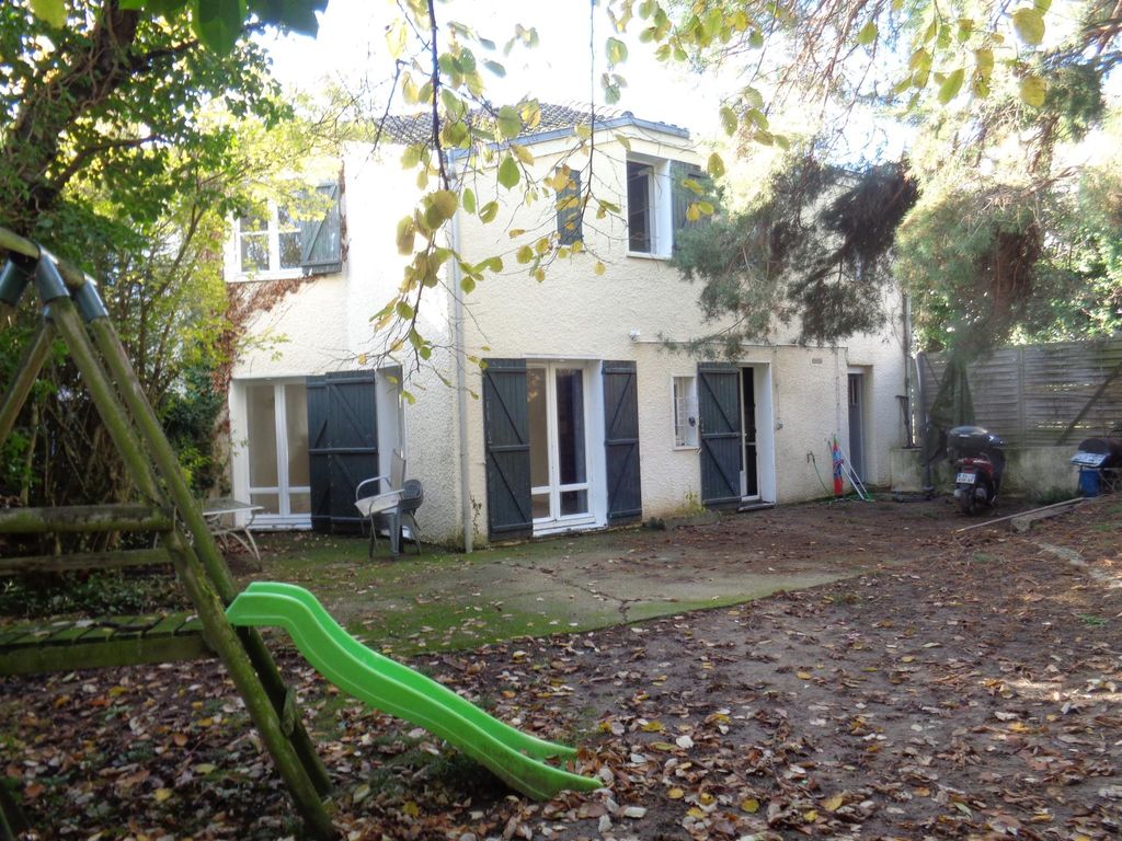 Achat maison à vendre 4 chambres 108 m² - Cergy