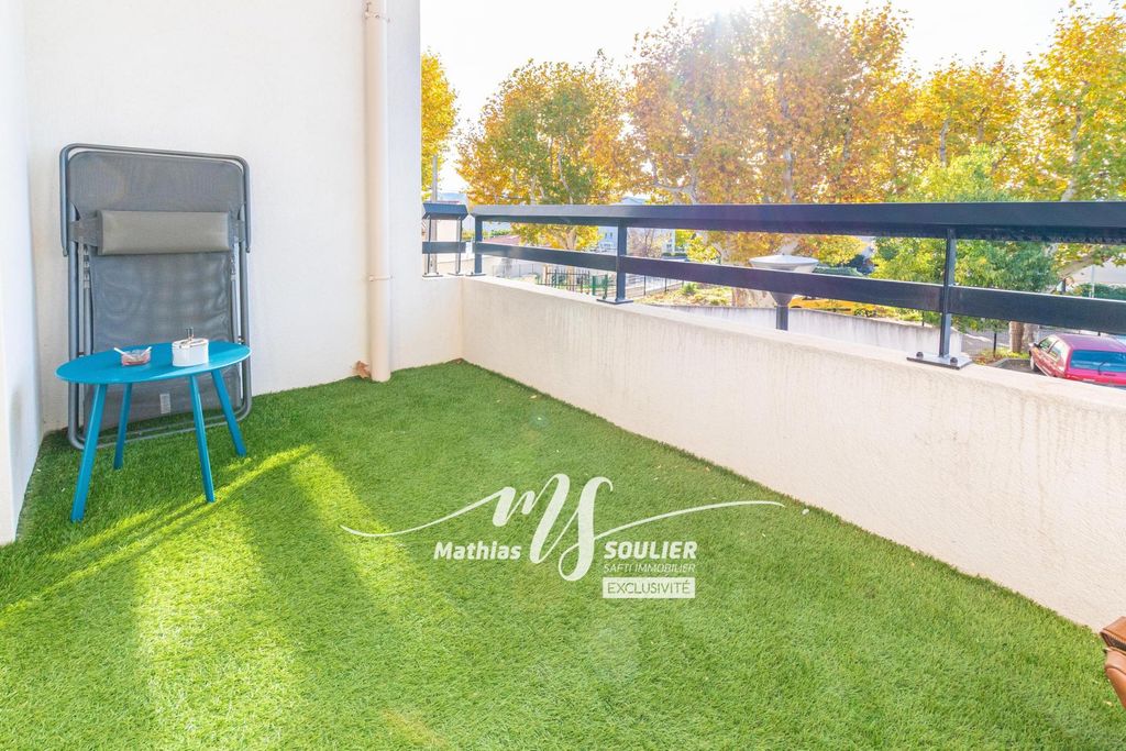 Achat appartement à vendre 2 pièces 39 m² - Rousset