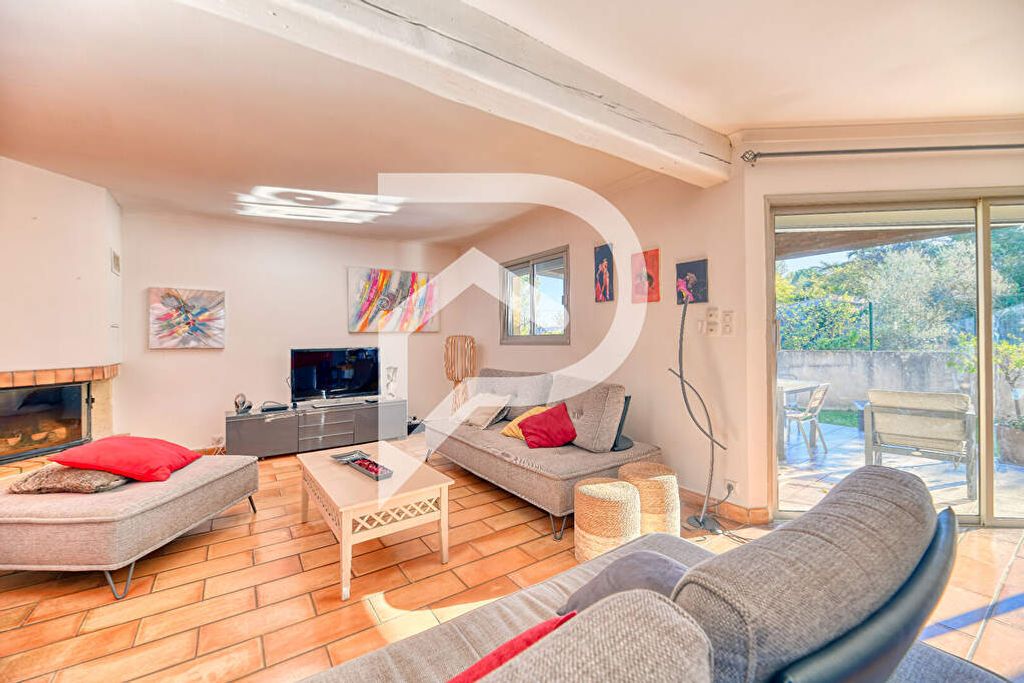 Achat maison à vendre 4 chambres 150 m² - Nîmes