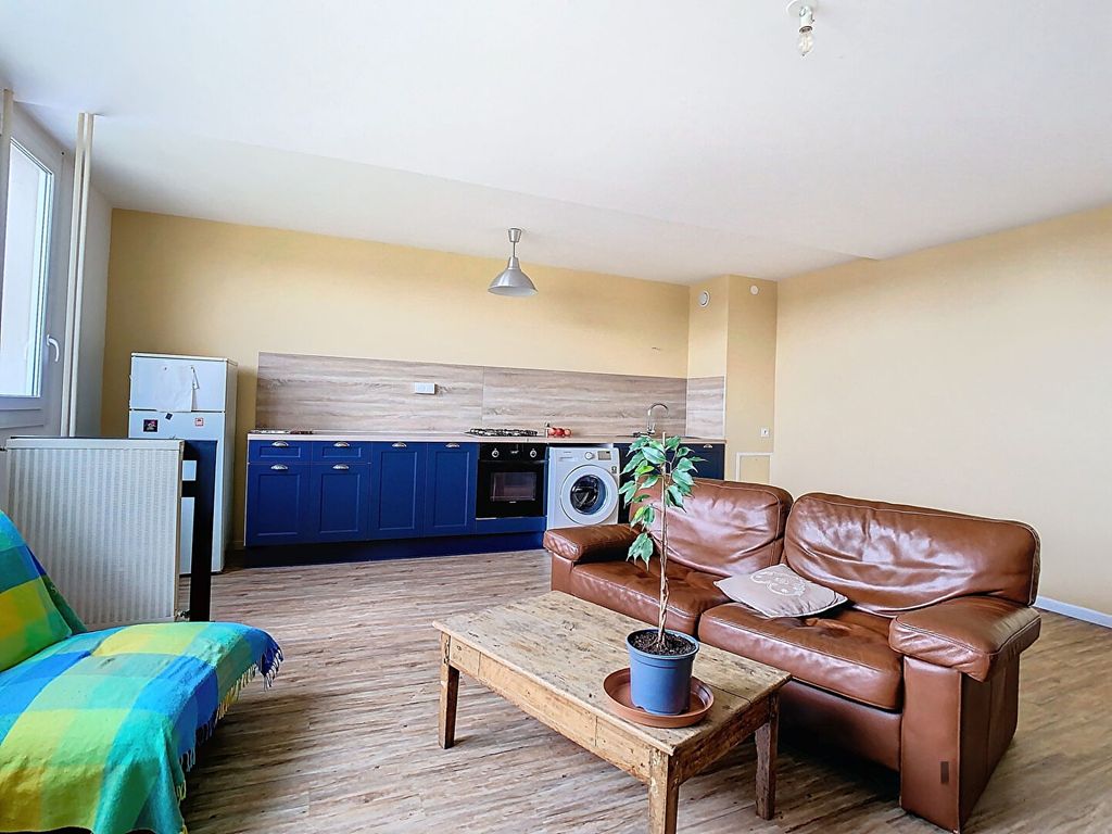 Achat appartement à vendre 2 pièces 50 m² - Saint-Pierre-des-Corps