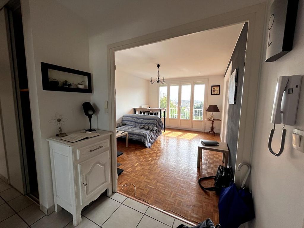 Achat appartement à vendre 4 pièces 76 m² - Bourg-lès-Valence