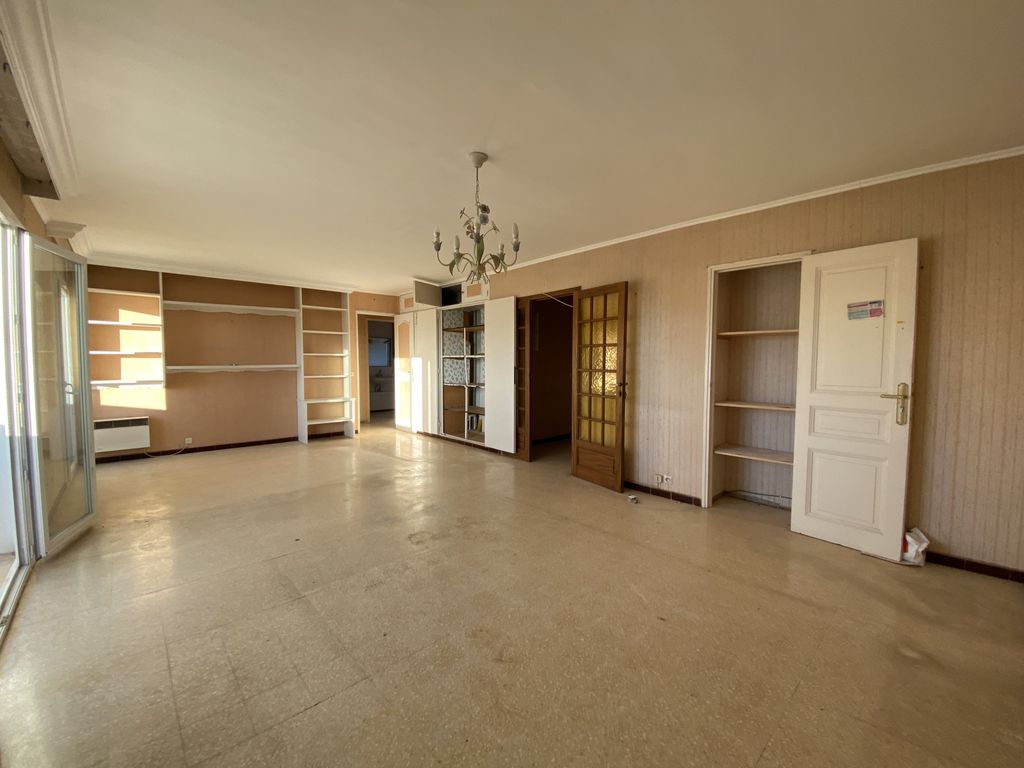 Achat appartement à vendre 4 pièces 91 m² - Le Lavandou