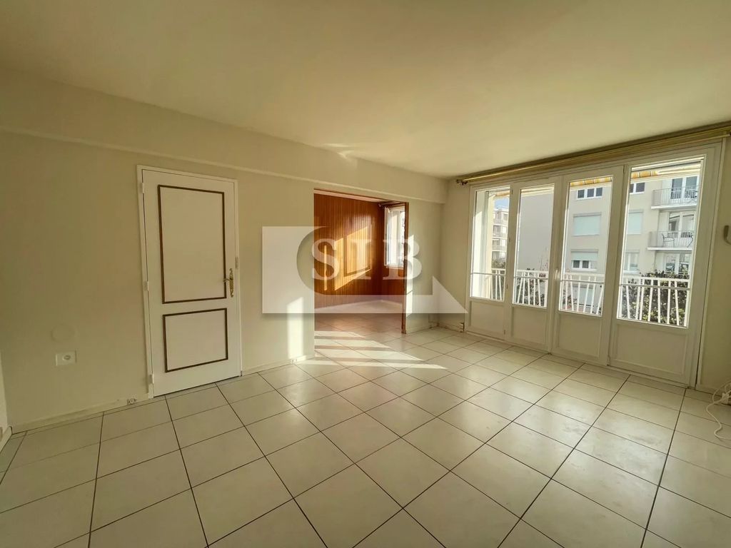 Achat appartement à vendre 4 pièces 70 m² - Saint-Michel-sur-Orge