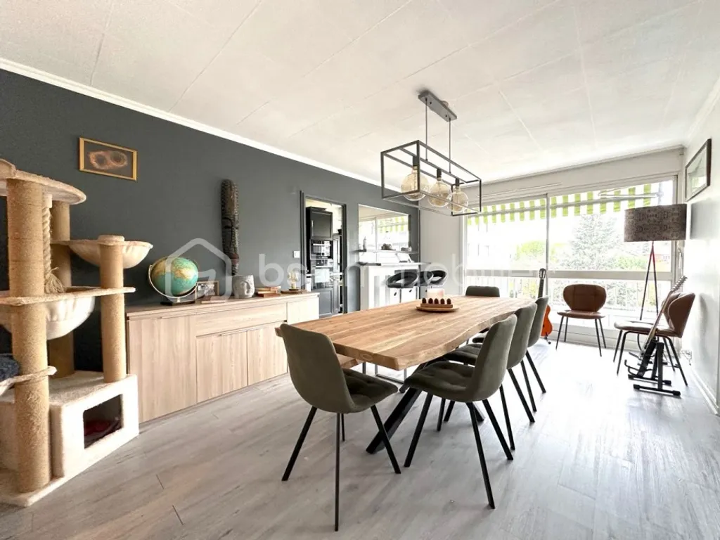 Achat appartement à vendre 6 pièces 117 m² - Cournon-d'Auvergne