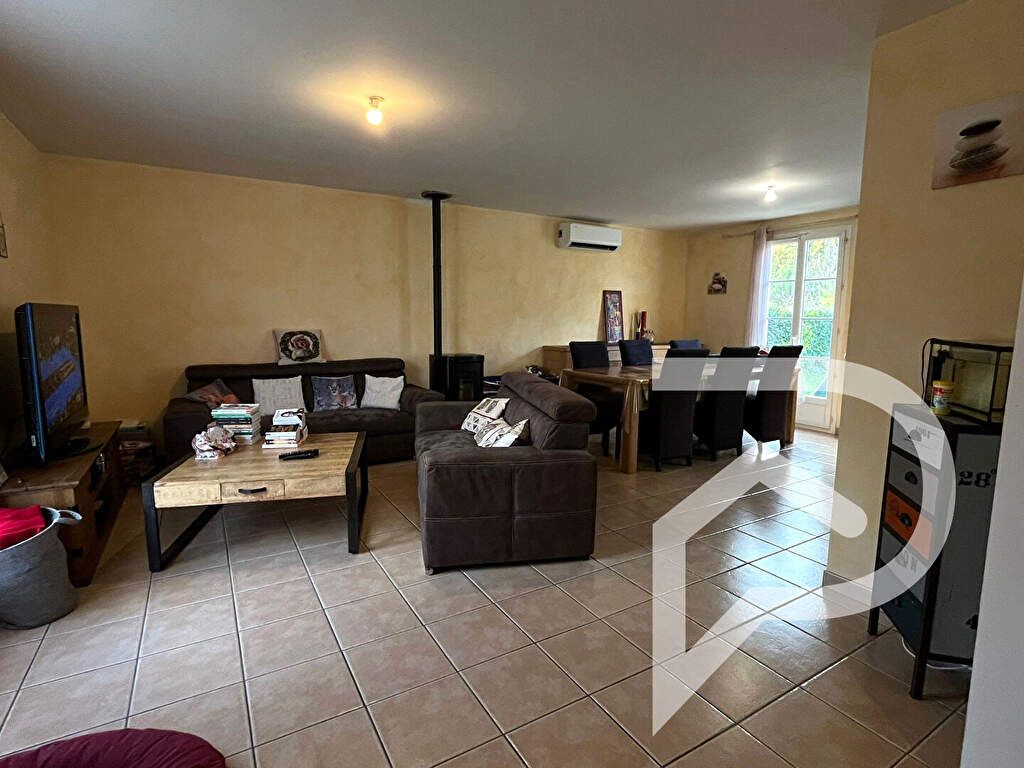 Achat maison à vendre 3 chambres 104 m² - Acy-en-Multien