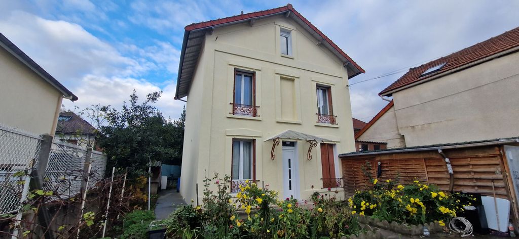 Achat maison à vendre 3 chambres 86 m² - Pierrefitte-sur-Seine