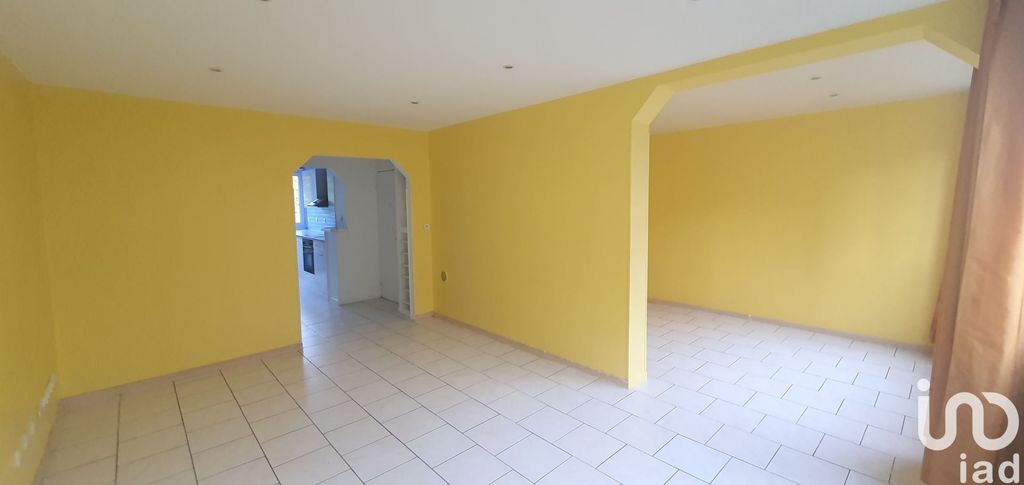 Achat appartement à vendre 4 pièces 67 m² - Ris-Orangis