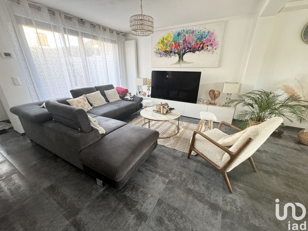 Achat maison à vendre 4 chambres 125 m² - Ormesson-sur-Marne