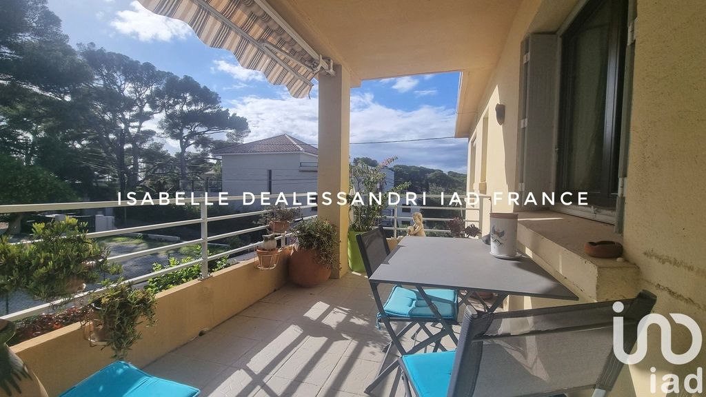 Achat appartement à vendre 3 pièces 67 m² - Sanary-sur-Mer