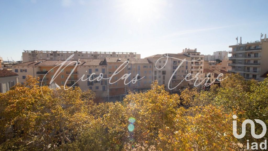 Achat appartement à vendre 4 pièces 67 m² - Toulon