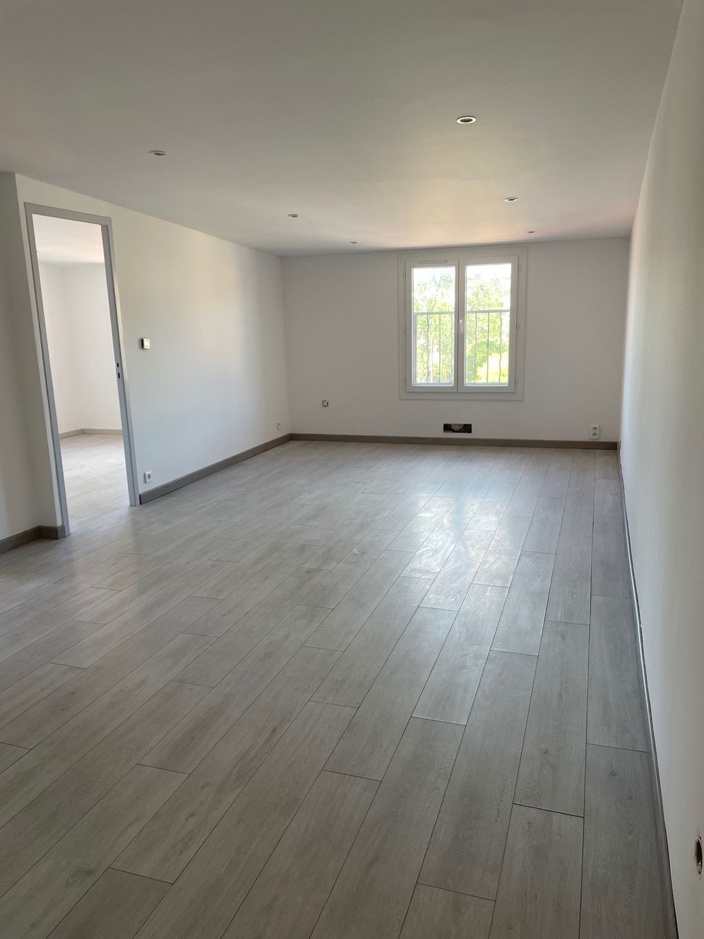 Achat appartement à vendre 3 pièces 59 m² - Vidauban