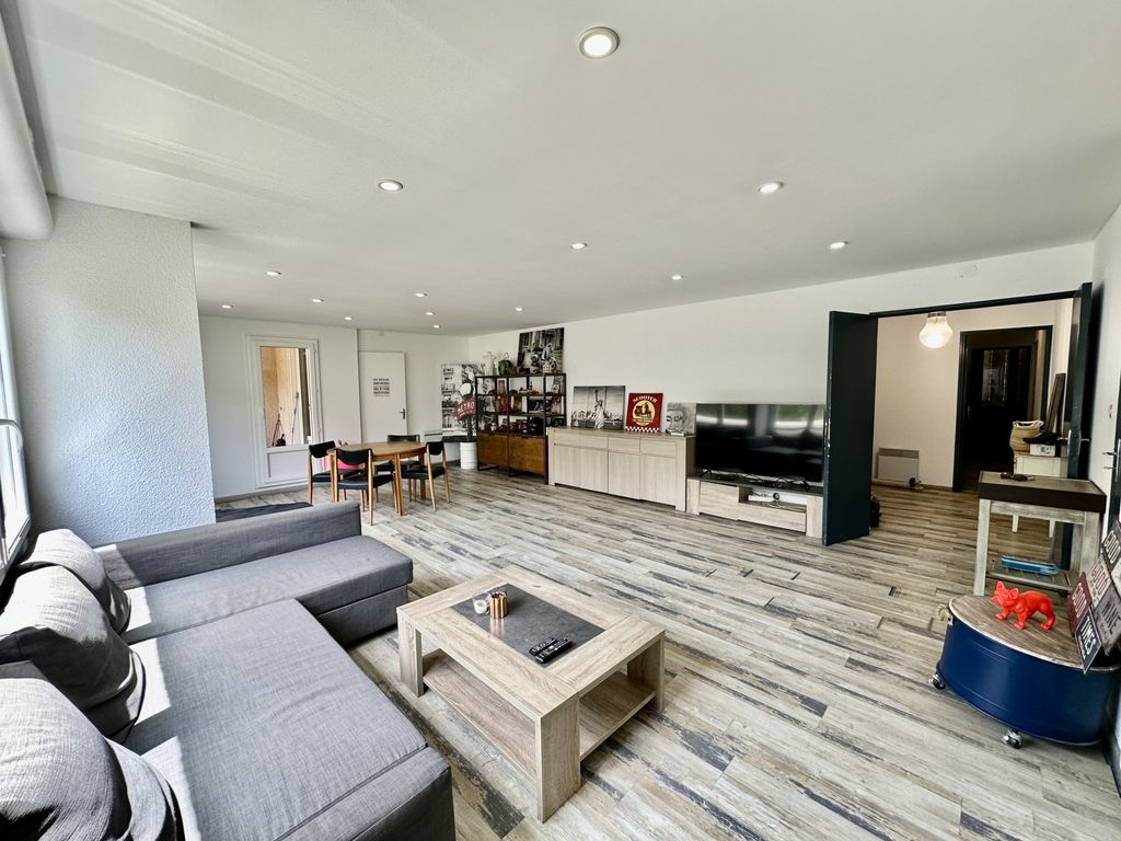 Achat appartement à vendre 4 pièces 98 m² - Sainte-Maxime