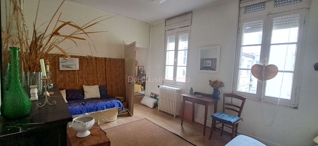 Achat appartement à vendre 2 pièces 45 m² - Rochefort