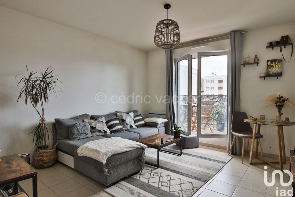 Achat appartement à vendre 2 pièces 41 m² - Chilly-Mazarin