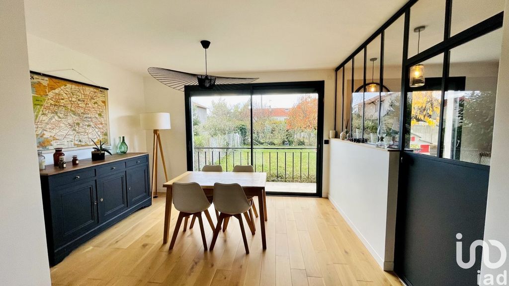 Achat maison à vendre 4 chambres 120 m² - Savigny-sur-Orge