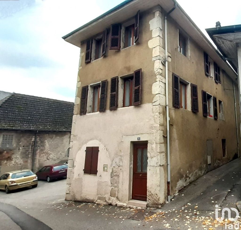 Achat maison à vendre 4 chambres 136 m² - Le Pont-de-Beauvoisin