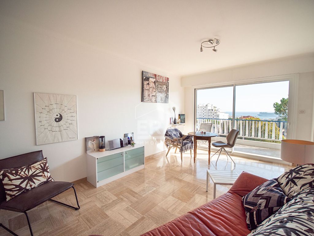 Achat appartement à vendre 2 pièces 54 m² - Cannes