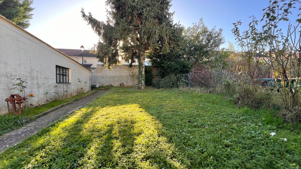 Achat maison à vendre 2 chambres 86 m² - Corbeil-Essonnes