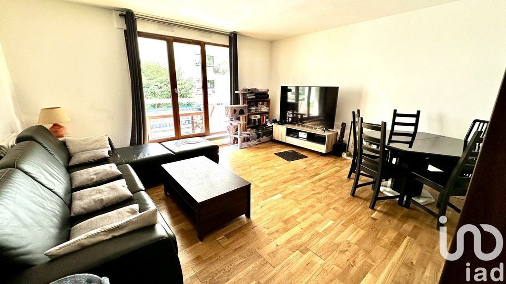 Achat appartement à vendre 3 pièces 65 m² - Courbevoie
