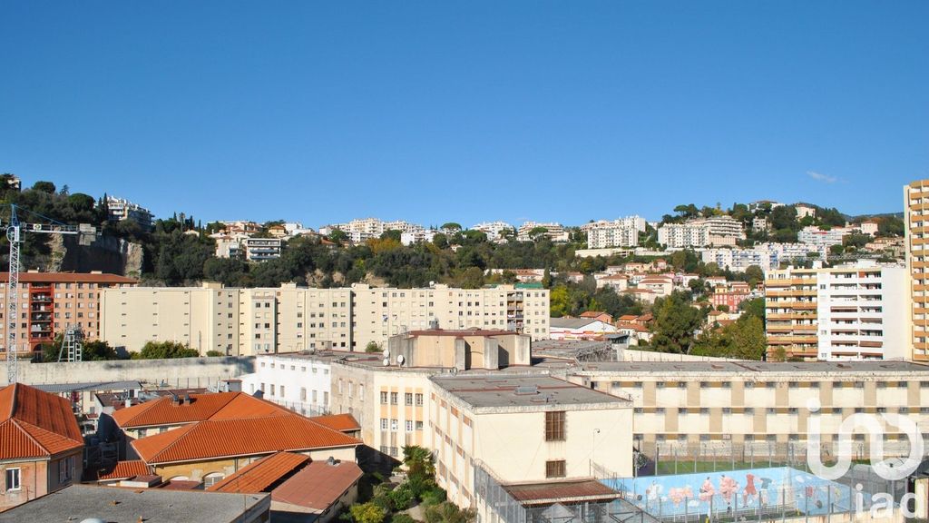 Achat appartement à vendre 4 pièces 75 m² - Nice