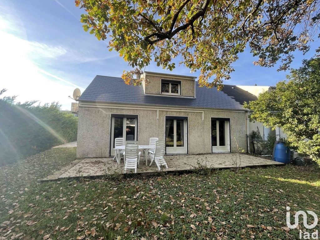 Achat maison à vendre 2 chambres 80 m² - Montcourt-Fromonville
