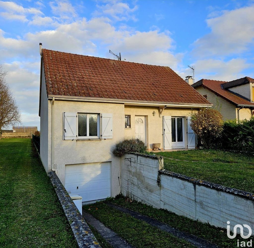 Achat maison à vendre 3 chambres 110 m² - Saint-Étienne-au-Temple