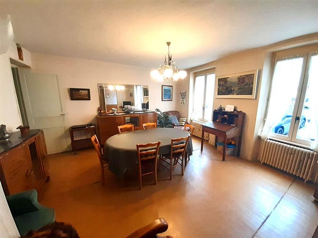 Achat maison à vendre 7 chambres 176 m² - Montagny