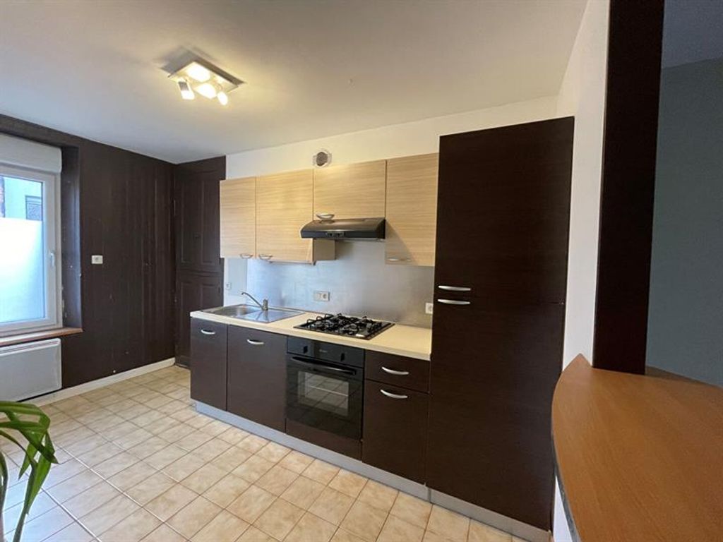 Achat maison à vendre 2 chambres 78 m² - Beaupréau-en-Mauges