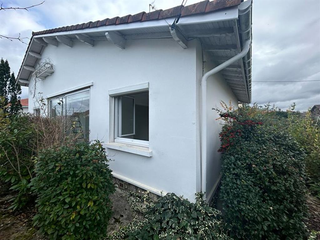Achat maison à vendre 2 chambres 118 m² - Mont-de-Marsan